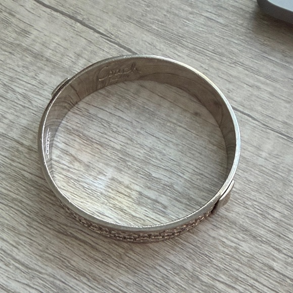 Coach signature C bangle - Picture 2 of 6